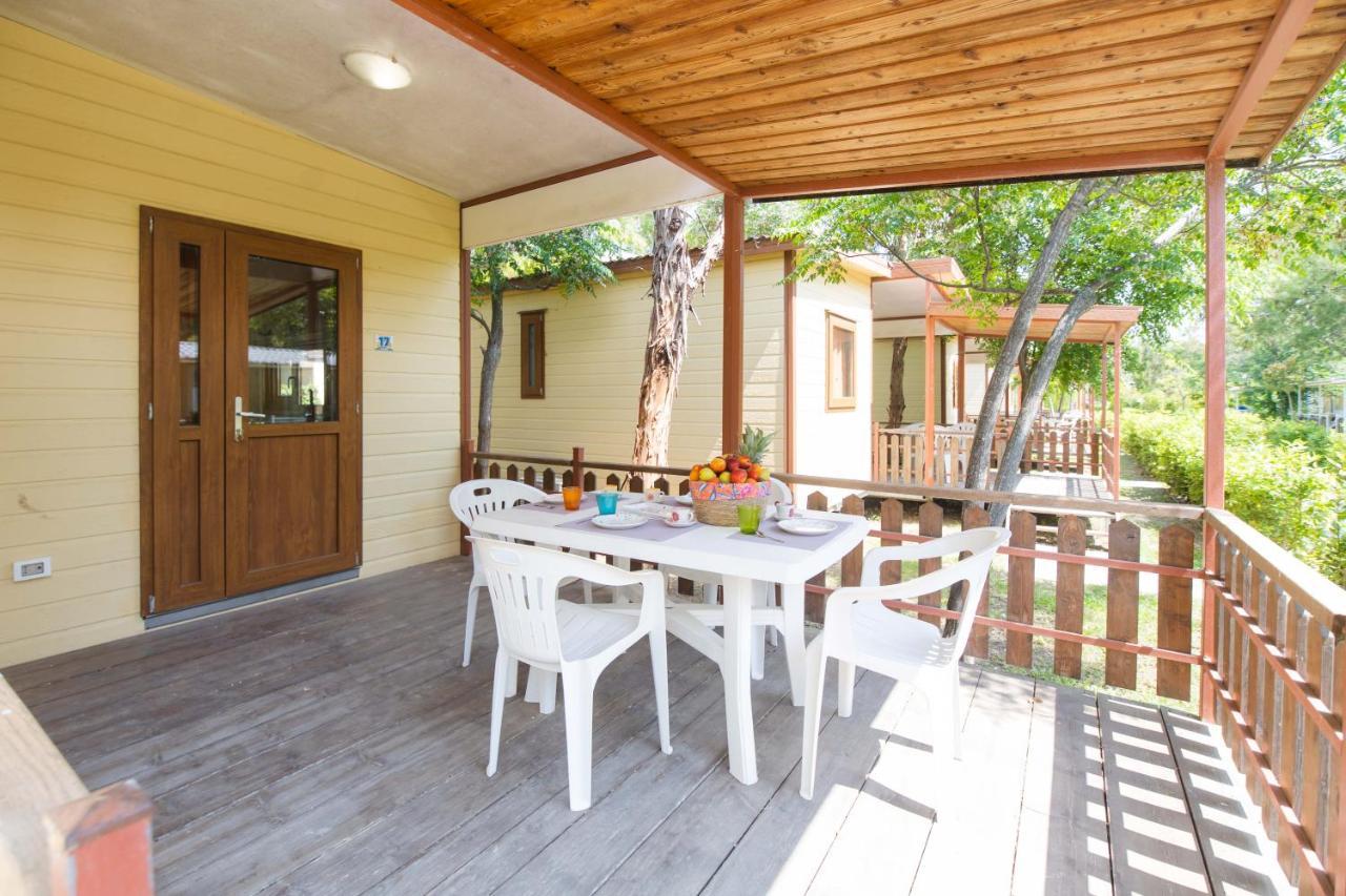 Camping Le Palme Marina Di Bibbona Ngoại thất bức ảnh