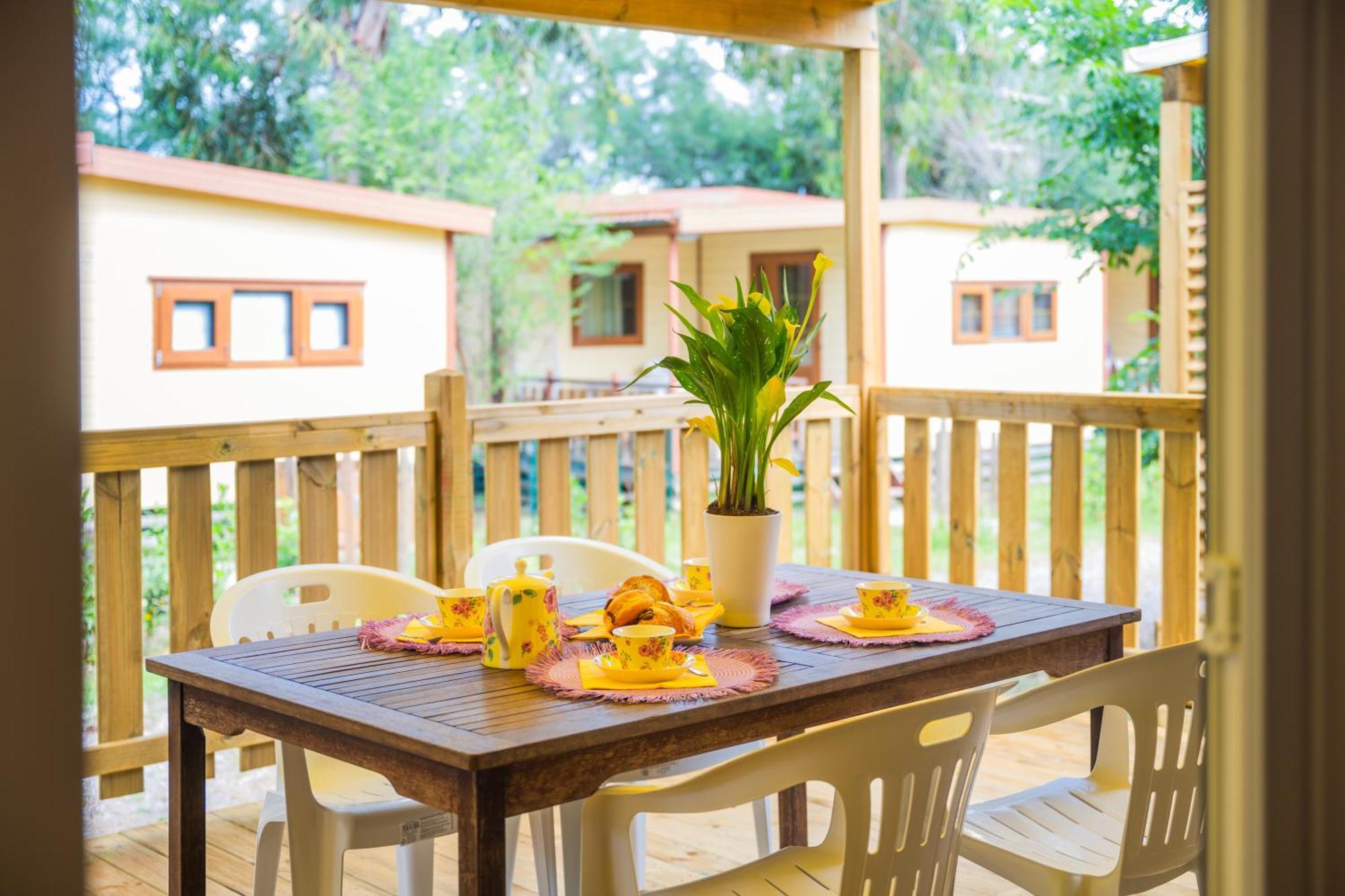 Camping Le Palme Marina Di Bibbona Ngoại thất bức ảnh