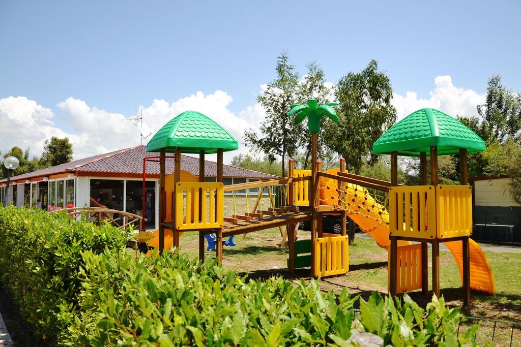 Camping Le Palme Marina Di Bibbona Ngoại thất bức ảnh